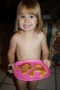 reese-and-her-letter-pancakes